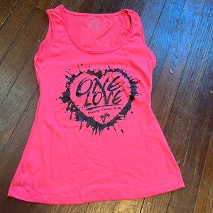 One love punta Cana tank